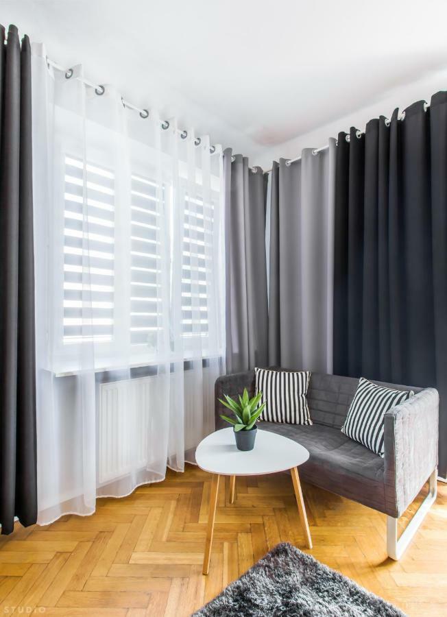 Clicktheflat Apartment Chmielna 7 Warszawa Eksteriør bilde